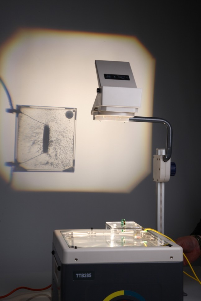 Набор для демонстрации спектров магнитного поля тока Набор для демонстрации спектров магнитного поля тока